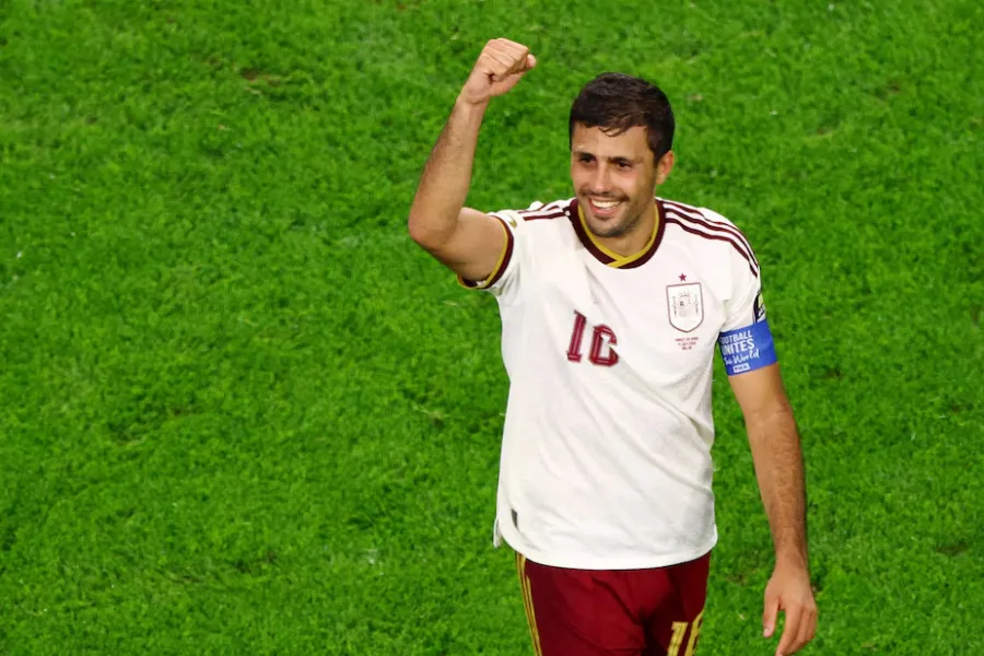 Rodri  shtylla e Spanjës drejt finales së Botërorit Mesfushori i Spanjës  Rodri  është një nga lojtarët më të rëndësishëm në rrugëtimin e kombëtares drejt finales së Kupës së Botës  ku spanjollët do të përballen me Argjentinën Sipas një analize   
