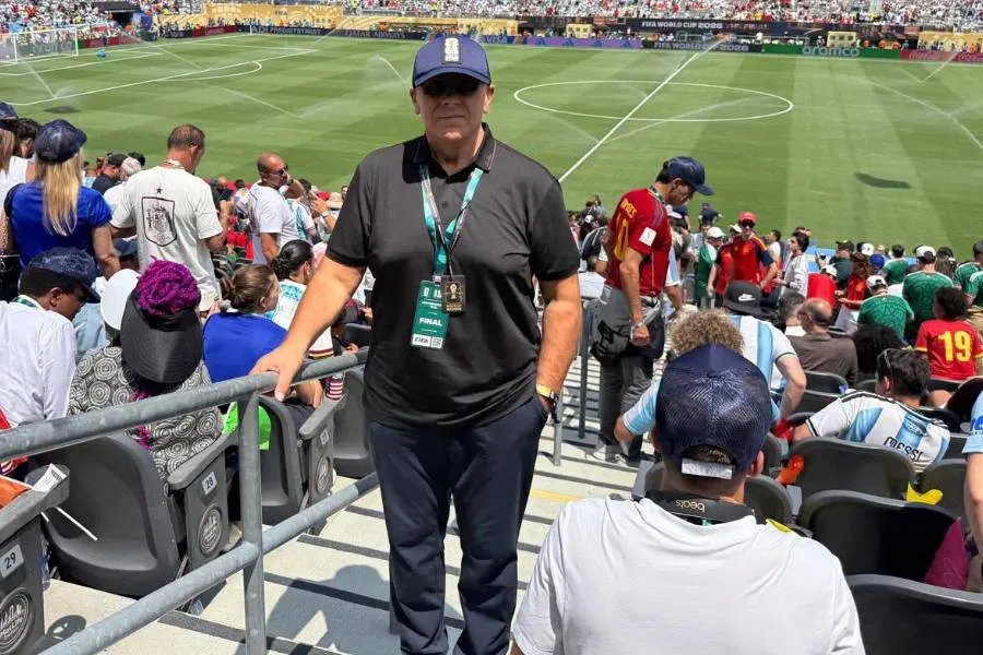 Agim Ademi i pranishëm në finalen e Kupës së Botës Presidenti i Federatës së Futbollit të Kosovës  Agim Ademi  ka bërë të ditur se po e ndjek nga afër finalen e madhe të Kupës së Botës 2026  ku sonte përballen Argjentina dhe Spanja Përmes një   