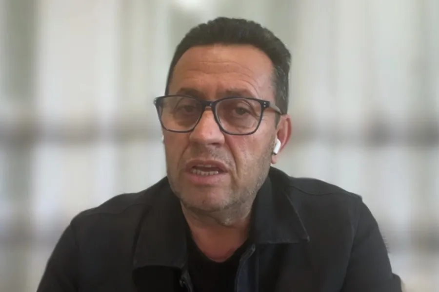 Islami  Ndërtimet pa leje rrënohen në gjithë Kosovën  përfshirë veriun Eksperti i sigurisë  Avni Islami  ka reaguar pas raportimeve të disa mediave serbe lidhur me aksionin për rrënimin e objekteve të ndërtuara pa leje në pronën e Ndërmarrjes   