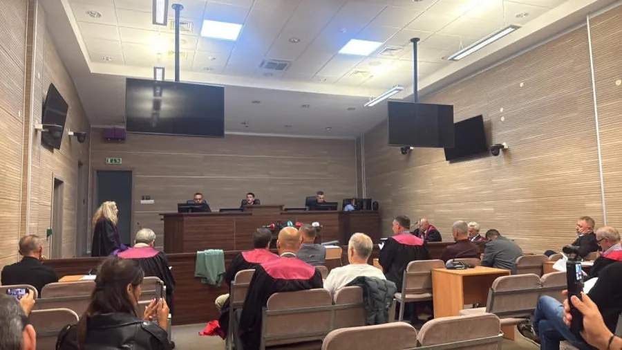 Sot jepet fjala përfundimtare në procesin ndaj Sami Lushtakut Kryetari i Komunës së Skenderajt  Sami Lushtaku  dhe të bashkëakuzuarit Ismet Haxha  Rrustem Rukolli  Rexhep Xhota  Fatmir Mjaku  Skender Tahiri  Bajram Dibrani e Sheremet Jashari  në   
